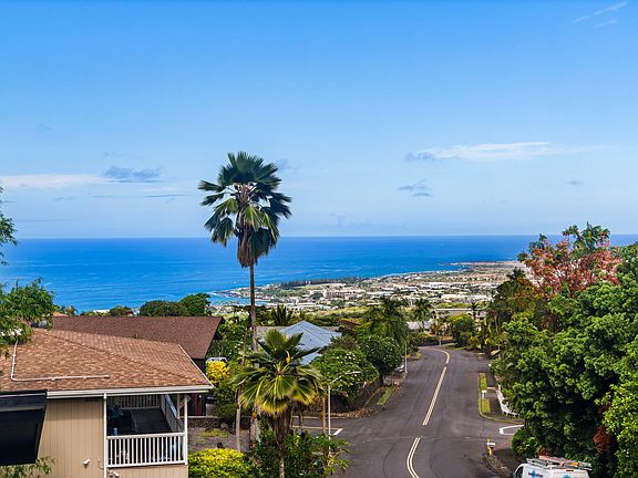 2nd image of 75-374 Aloha Kona Dr