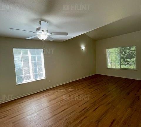 3rd image of 4206A Alabama Ct
