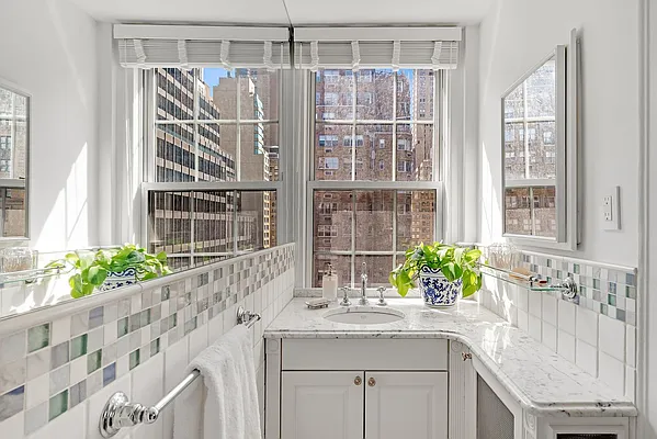 Rented by Compass | media 8