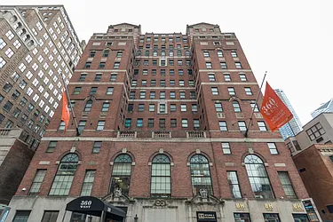 Rented by Triumph Property Group