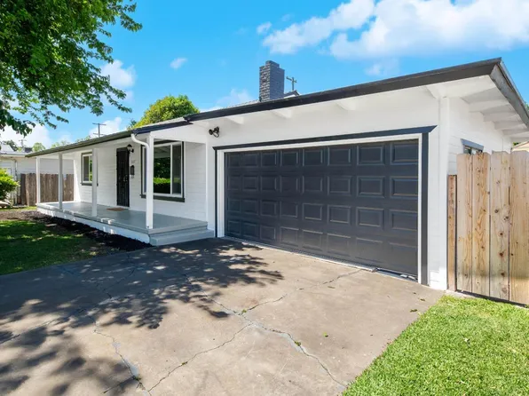 3037 W Monterey Ave, Stockton, CA 95204