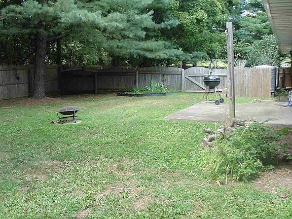 Backyard Apt B