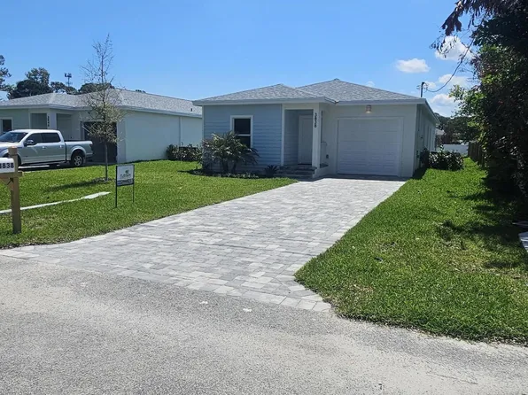 3838 SE Grant Street, Stuart, FL 34997