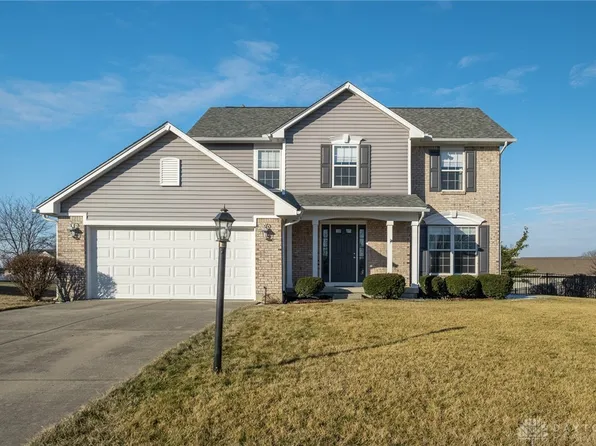 2416 Hillsdale Dr, Dayton, OH 45431