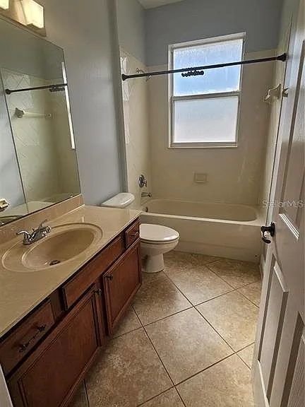 317 E Blue Water Edge Dr — Photo 4