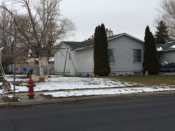 2nd image of 9988 S Yorkshire Dr