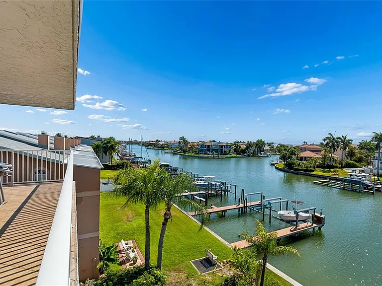 719 Pinellas Bayway S #301 — Photo 48