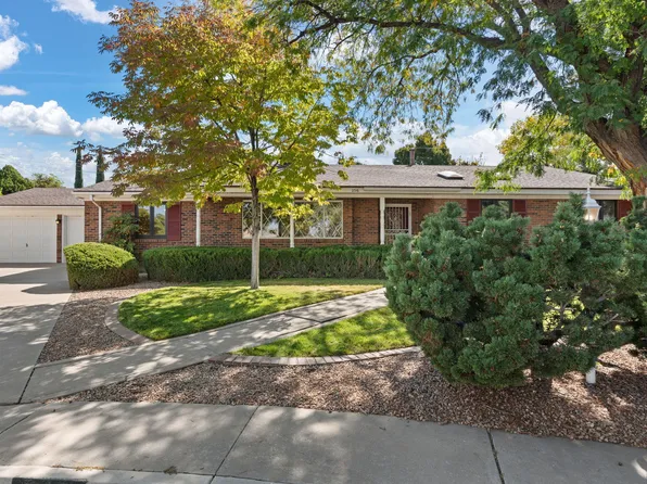 2316 Ada Ct NE, Albuquerque, NM 87106