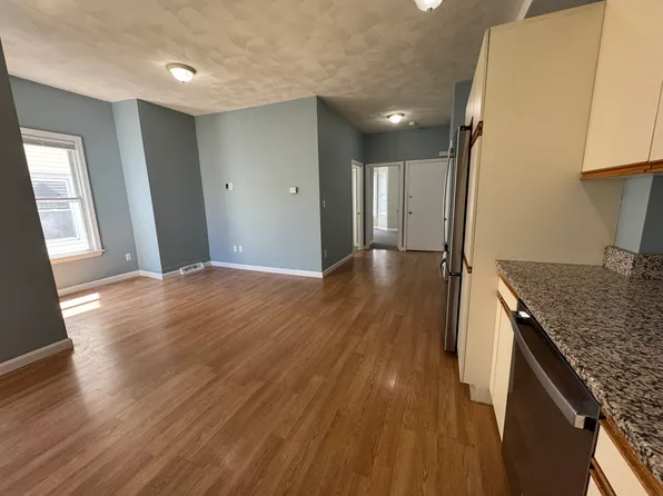 19 Everett Ave #1, Somerville, MA 02145