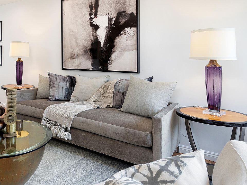 2nd image of 855 6th St #8
