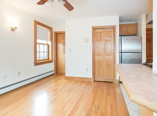 61 Anderson St #3F, Boston, MA 02114