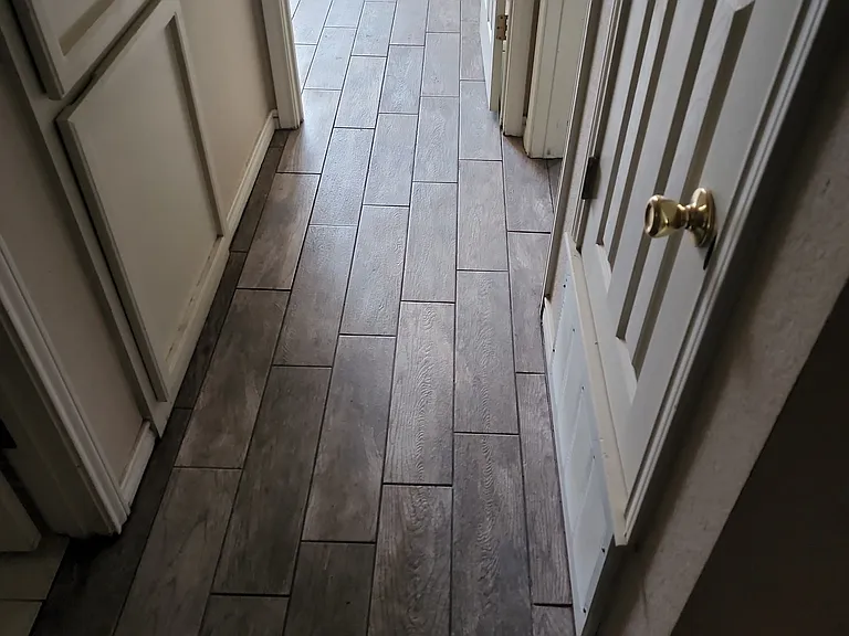 515 Kinney Dr — Photo 19