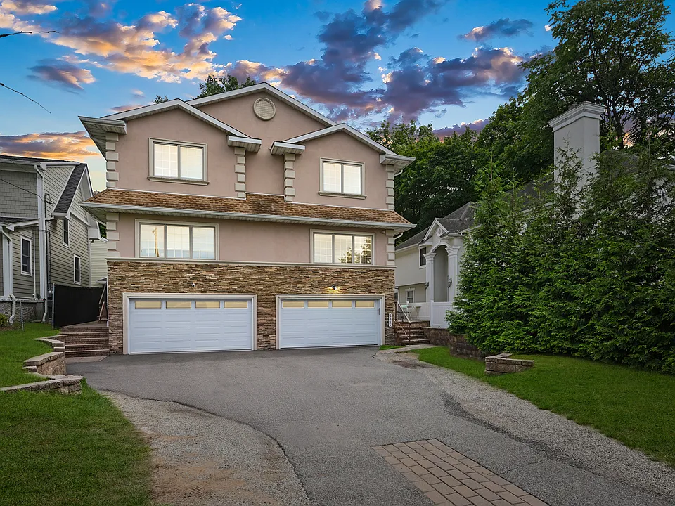 288 County Road B #B