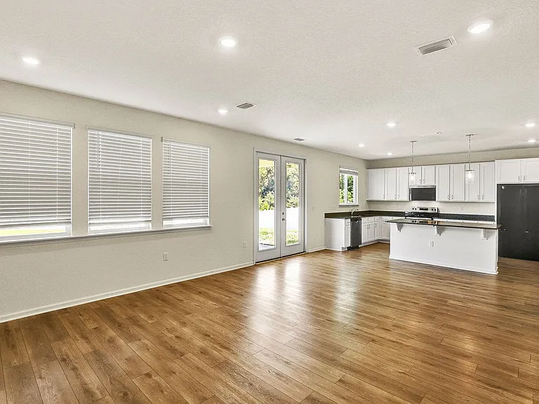 11321 Panther Lake Ct — Photo 4