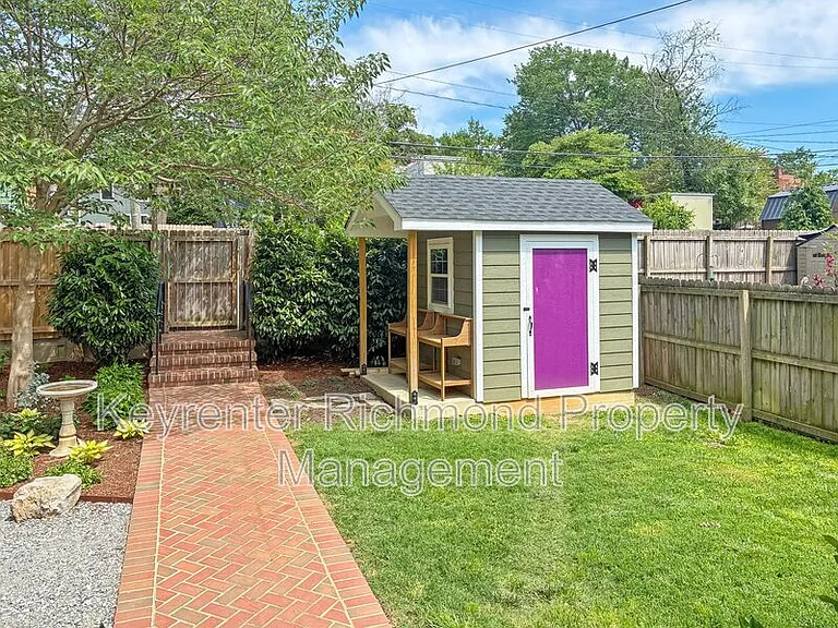 615 S Laurel St — Photo 24