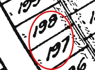 Xx Acorn, Roscommon, MI 48653