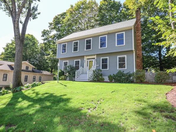 72 Wellington Street, Nashua, NH 03064