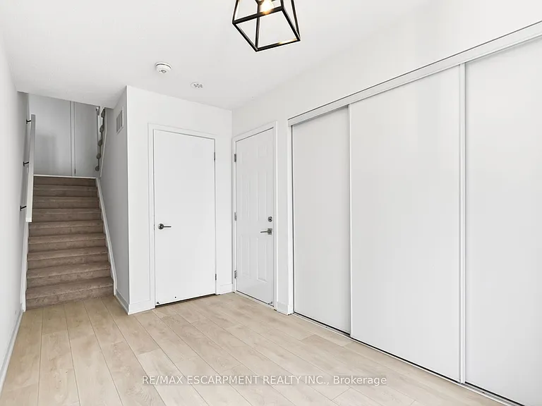 1121 Cooke Blvd #32 — Photo 6