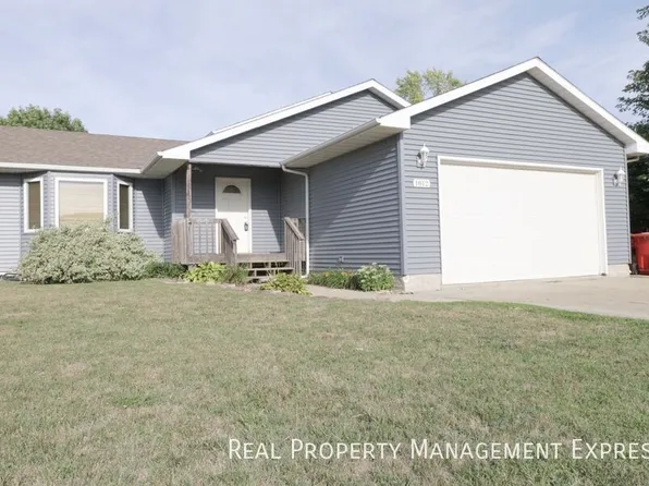 1812 S Discovery Ave, Sioux Falls, SD 57106