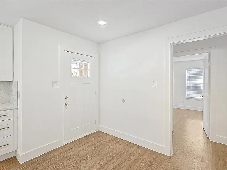 6912 Clemson Dr — Photo 5