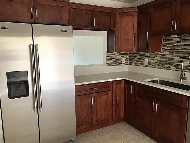 1st image of 5996 Ithaca Cir W