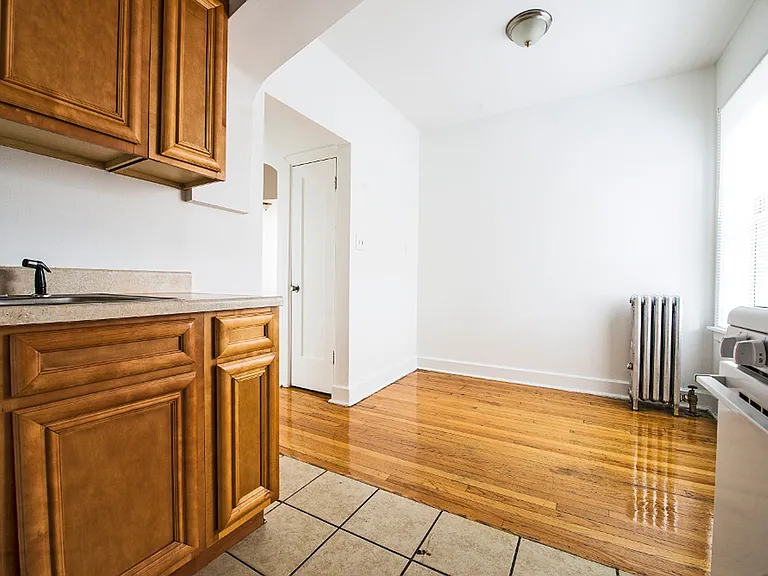 8051 S Ingleside — Photo 28