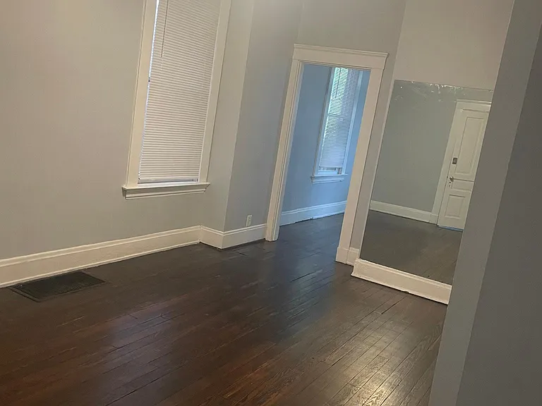 331 W McMillan St — Photo 8