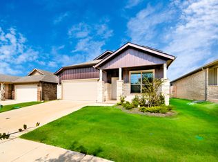 137 Fairmeade Dr, Terrell, TX 75160