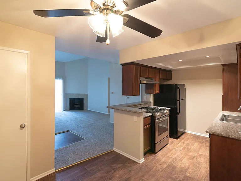 Ironwood Apartments — Photo 54