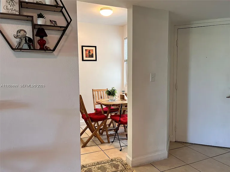 9761 NW 49th Ter #421 — Photo 4