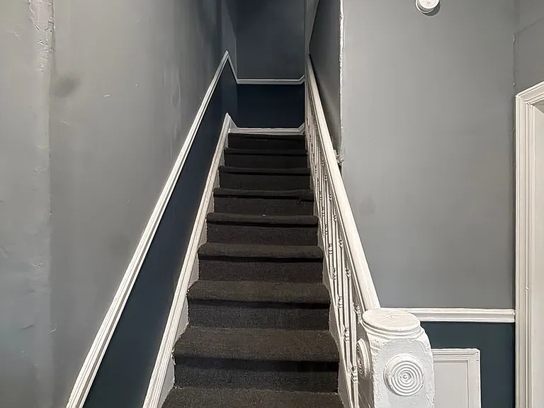 4618 Wayne Ave — Photo 1
