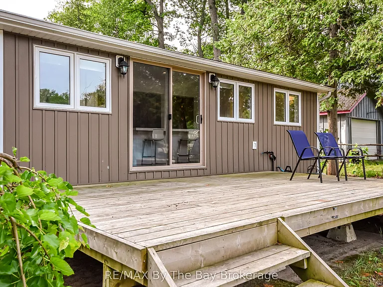578 Oxbow Park Dr — Photo 40