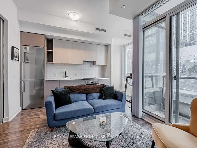 120 Parliament St #306 — Photo 5