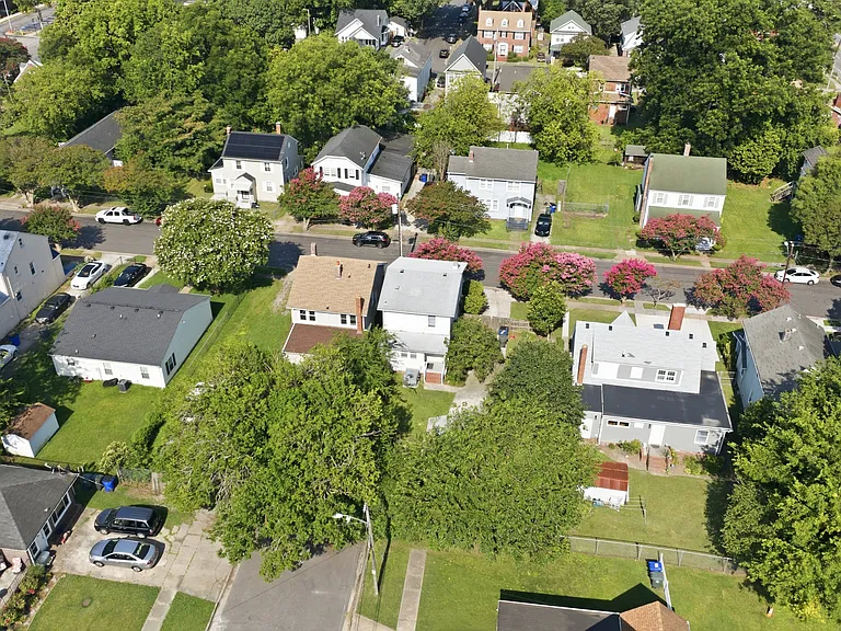 920 Oaklawn Ave — Photo 30