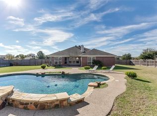 100 Langley Ct, Aledo, TX 76008