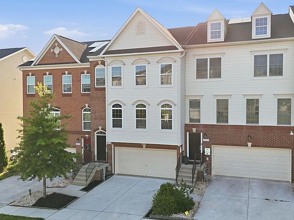 4th image of 8597 Crooked Tree Ln