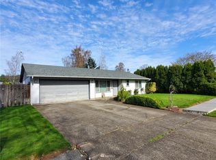 4450 Independence Ln, Longview, WA 98632