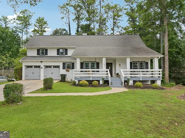 2382 Battle Forest Dr SW, Marietta, GA 30064