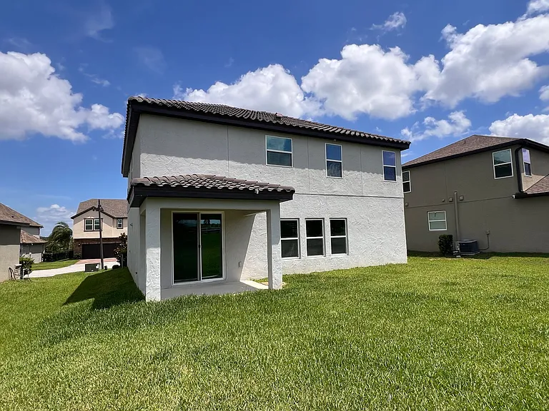 1530 Stone Arrow Ct — Photo 2