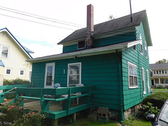 4th image of 1817 W 4th St