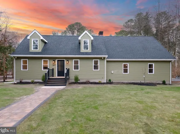 2611 Ford Ave, Hammonton, NJ 08037