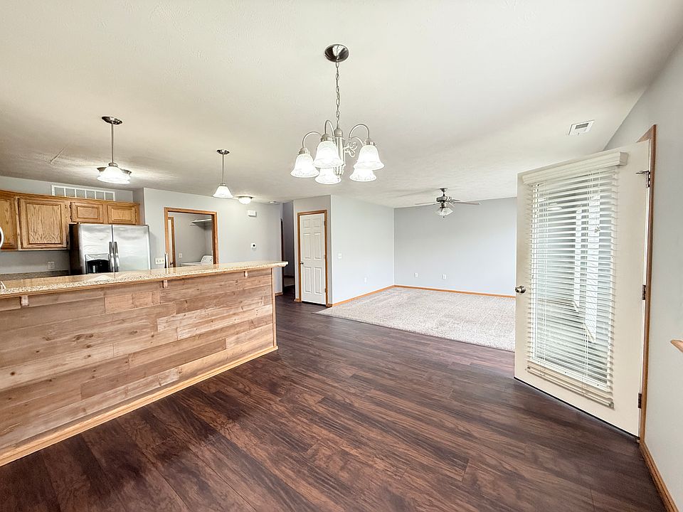 1st image of 6032 Glenbrook Ln