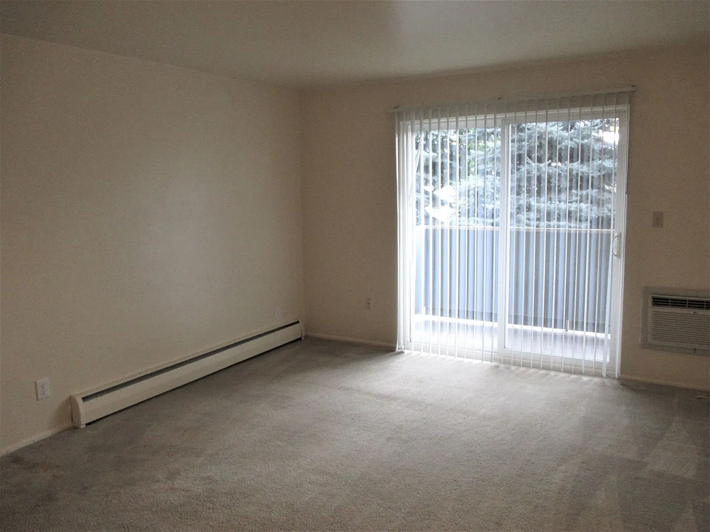 2939 Marine Street — Photo 2