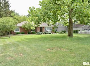 3330 14th St, Moline, IL 61265