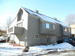 129 Cayuga Ln, Stratford, CT 06614