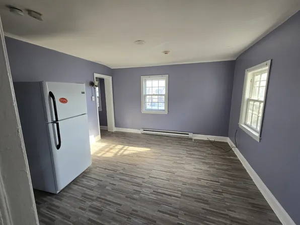 3206 W 10th St, Chester, PA 19013