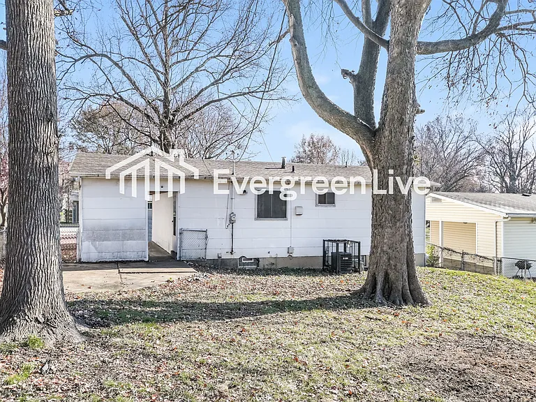 7009 Richwood Ln — Photo 15
