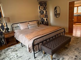 5 Laurel Dr, Easton, CT