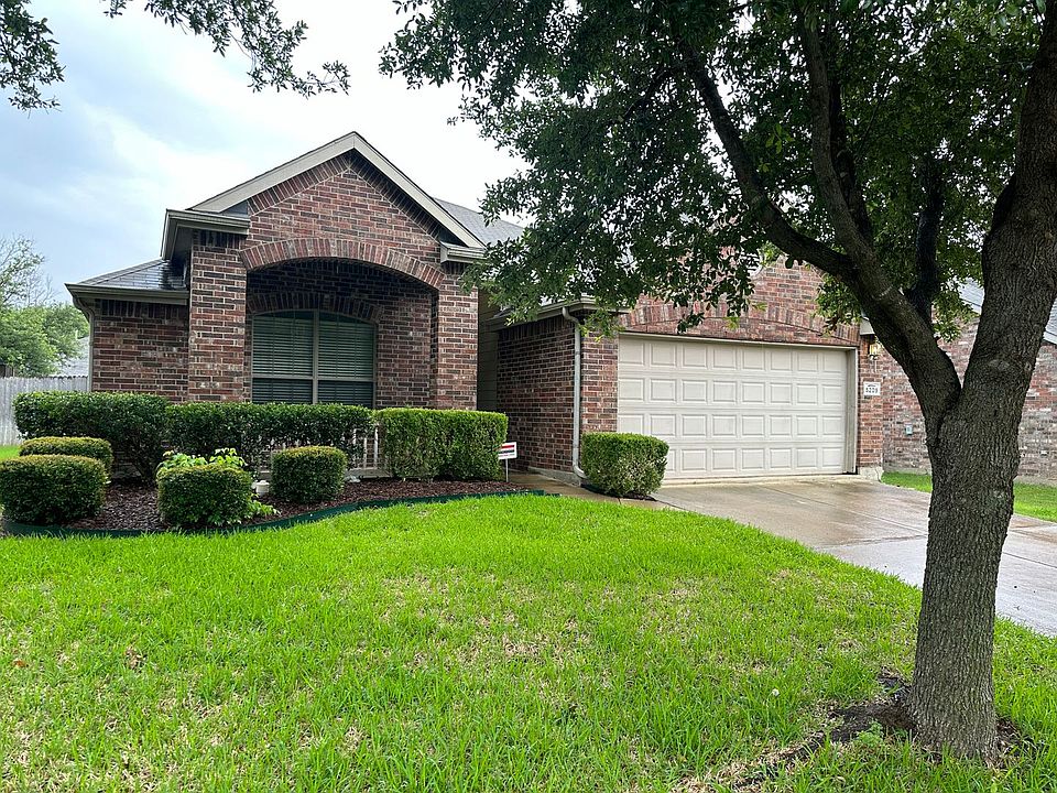 1st image of 5209 Bald Cypress Ln