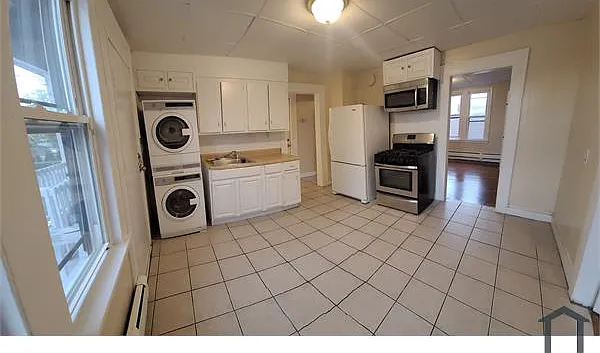 185 Cowles St #2 — Photo 2